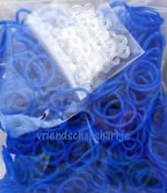 Vlucht Schat Nodig hebben Loom bandjes 600 elastiekjes blauw met s-clips - Vriendschapshartje
